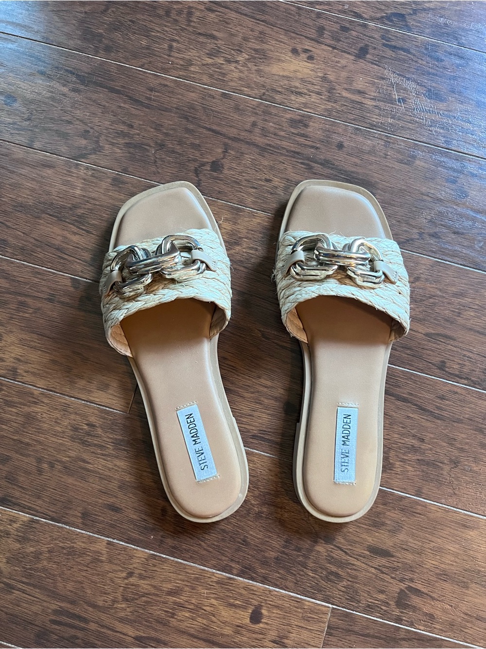 Steve Madden Gene Sandals Raffia Gold 8 Slide Cute Casual - Picture 5 of 6